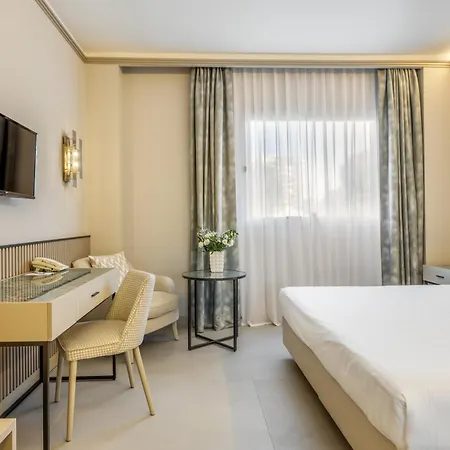 Abacus Hotel 4*